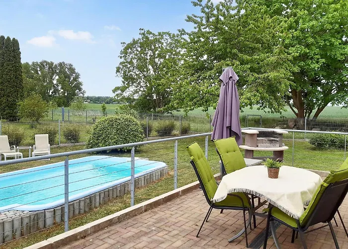 Vakantiehuis Cozy In Behrenhoffneu Dargel